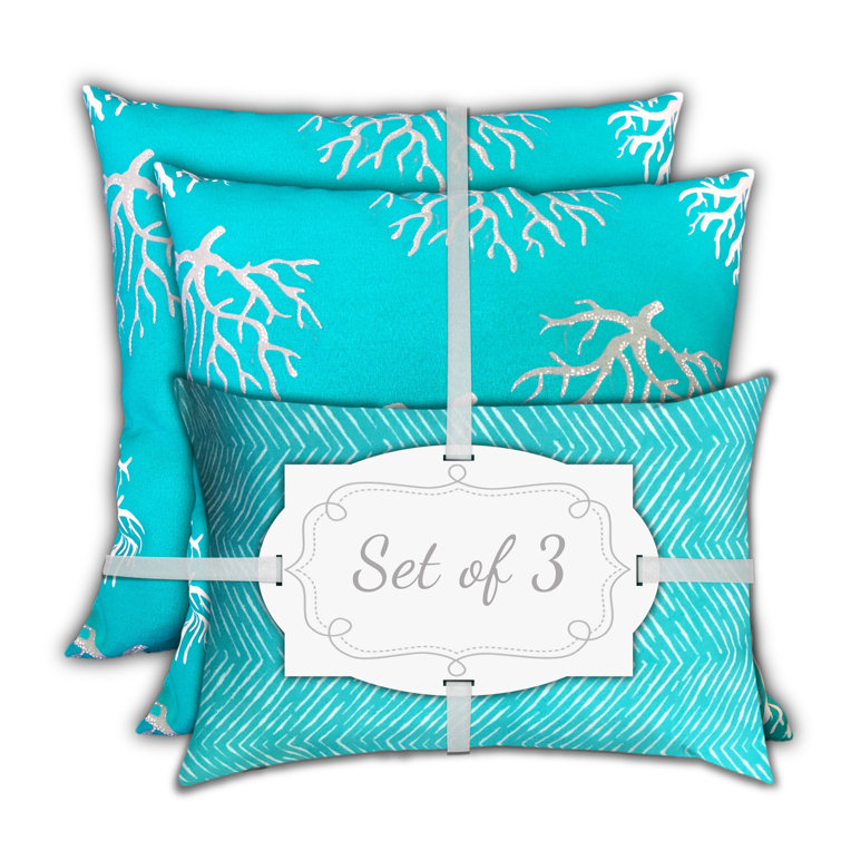 HomeRoots 18" X 18" Ocean Blue And White Corals Zippered Coastal Throw
